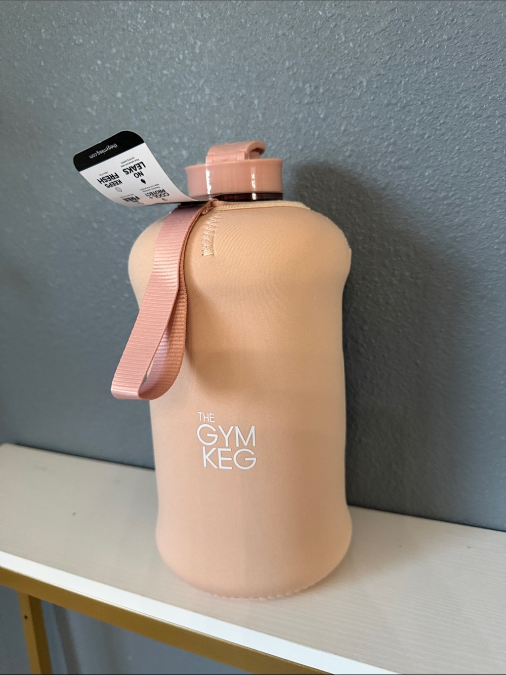Gym keg bare nude color